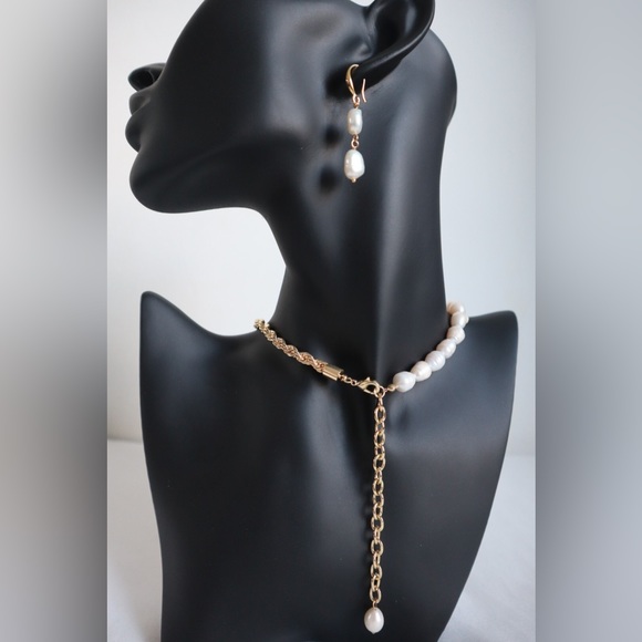 🔥BNWT Genuine 18k Gold over vintage Brass | Genuine Natural Baroque Pearls - Picture 2 of 10